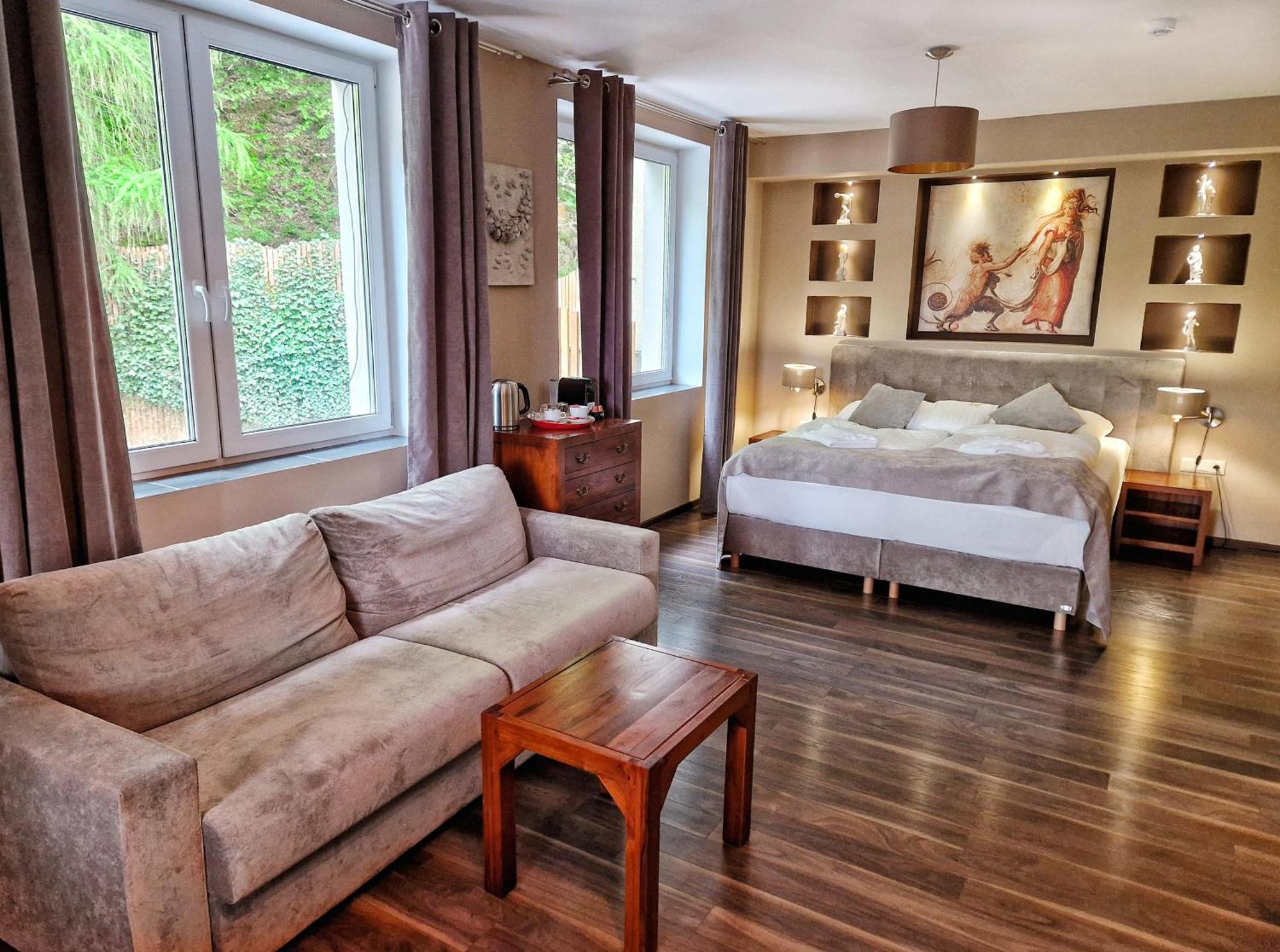 In Spirit, Hotel V Roznovskem Pivovaru - Pivni Lazne, Wellness & Cokoladovna Rožnov pod Radhoštěm المظهر الخارجي الصورة